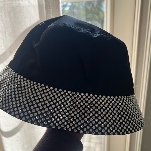 Prada  Logo Plaque embellished crystal nylon bucket hat size medium. NEVER USED - Picture 5 of 11